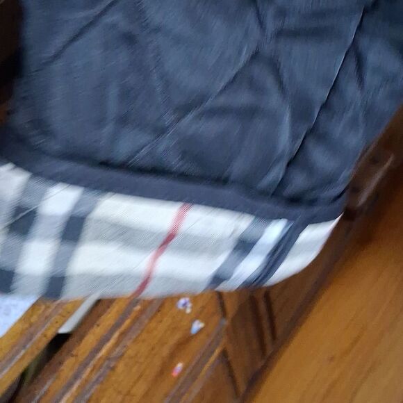 AUTHENTIC BURBERRY BLACK QUILTED LIGHT JACKET MEDIUM - Picture 2 of 11